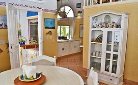 Amazingly Romantic Vacation For Your Honeymoon